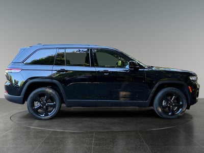 2023 Jeep Grand Cherokee Altitude 4x4