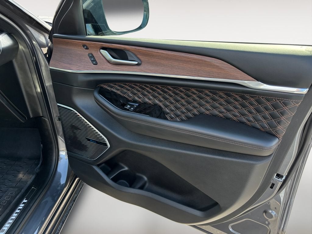 2022 Jeep Grand Cherokee 4xe Summit