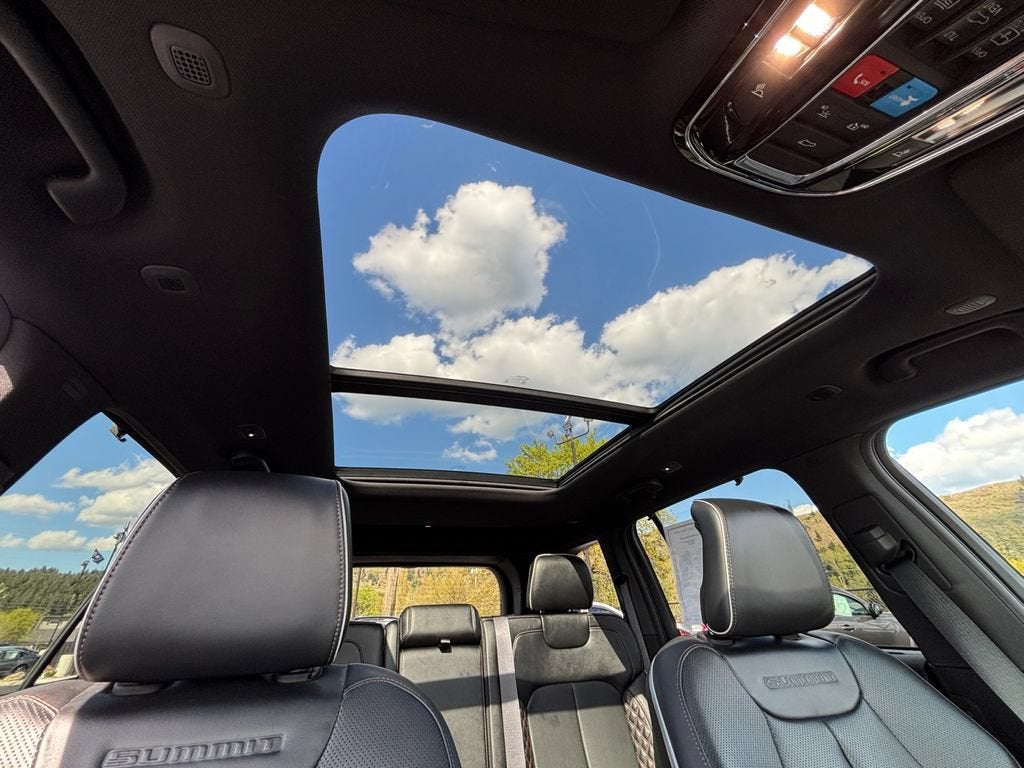 2022 Jeep Grand Cherokee 4xe Summit