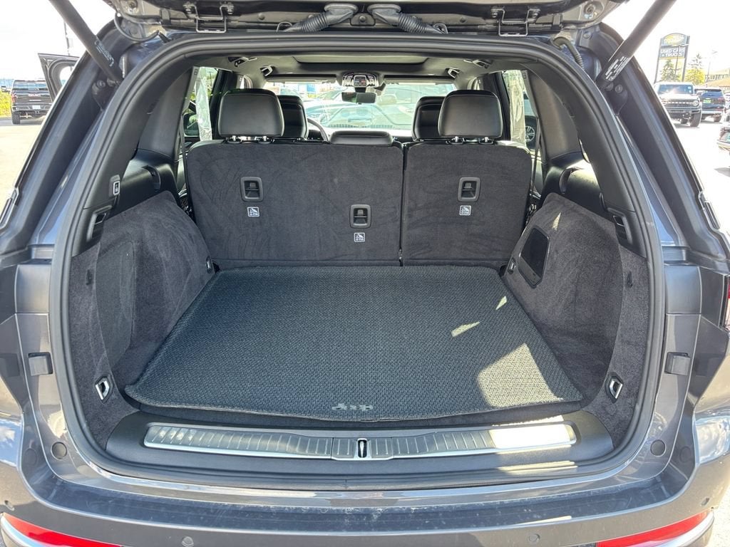 2022 Jeep Grand Cherokee 4xe Summit