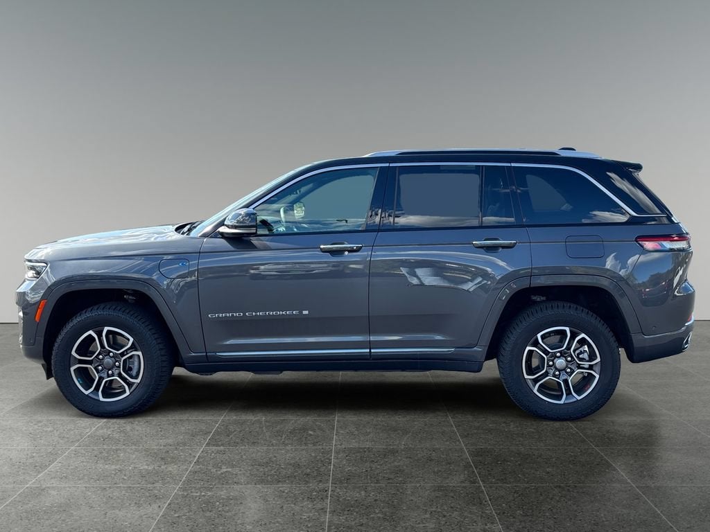 2022 Jeep Grand Cherokee 4xe Summit
