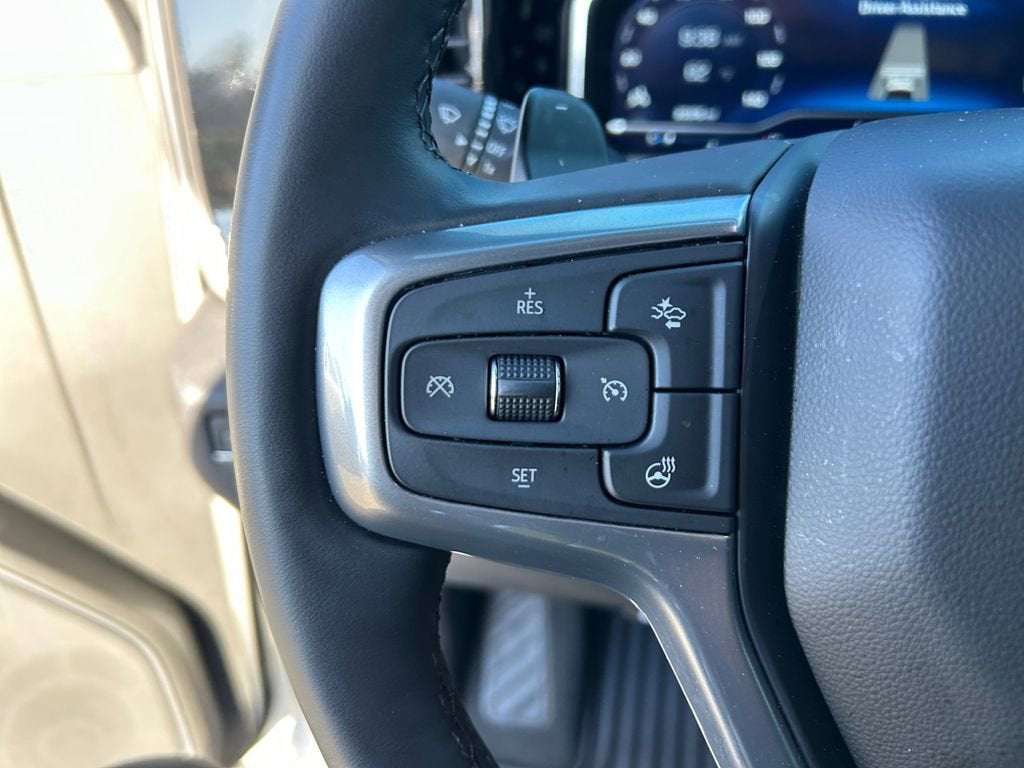 2025 Chevrolet Silverado 1500 LTZ