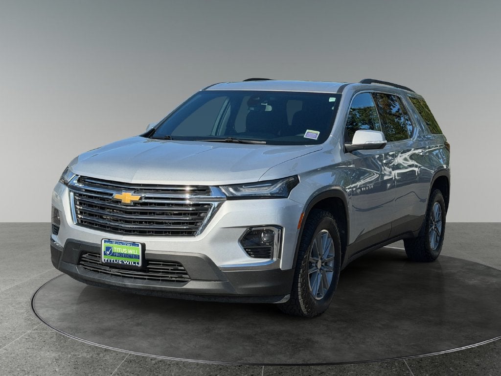 2022 Chevrolet Traverse LT Cloth