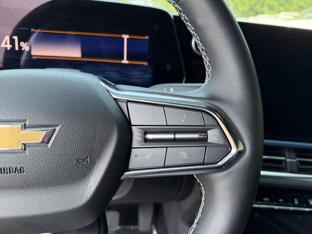 2024 Chevrolet Equinox EV 2LT