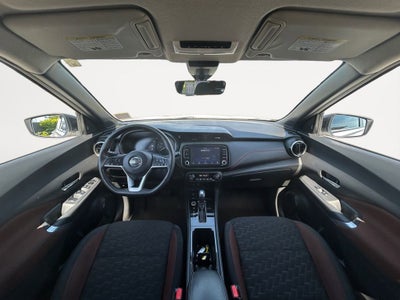 2021 Nissan Kicks SR