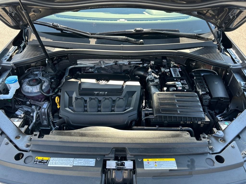 2022 Volkswagen Tiguan SEL R-Line