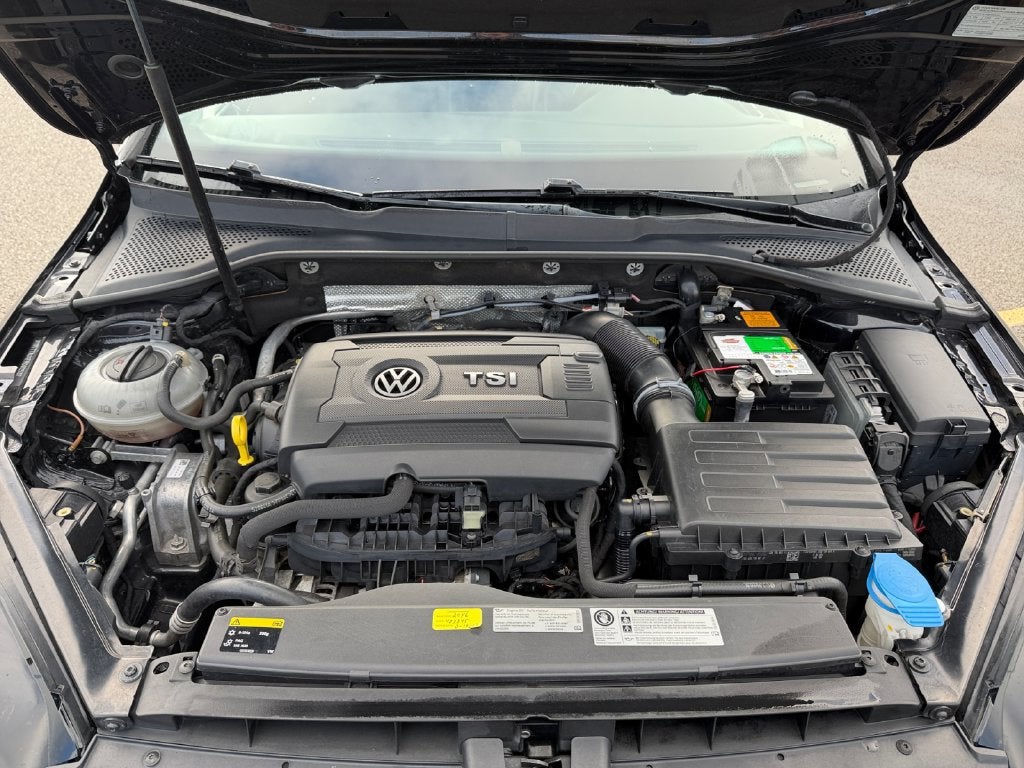 2015 Volkswagen Golf GTI 2.0T SE 4-Door