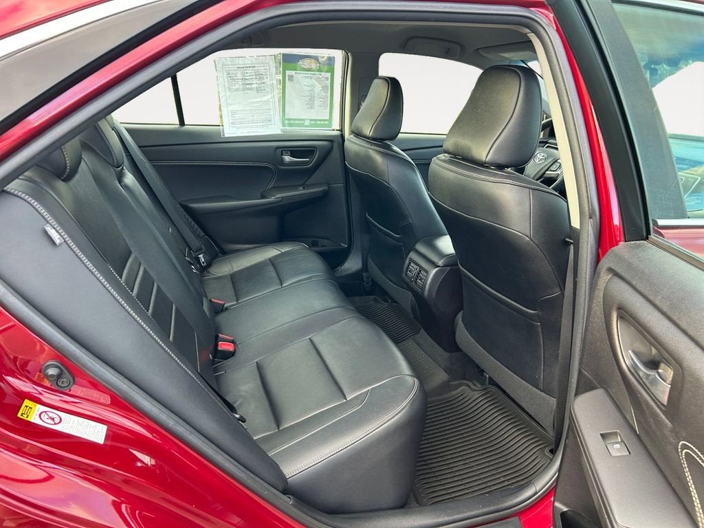 2017 Toyota Camry Hybrid LE