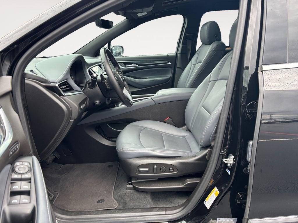 2023 Buick Enclave Premium