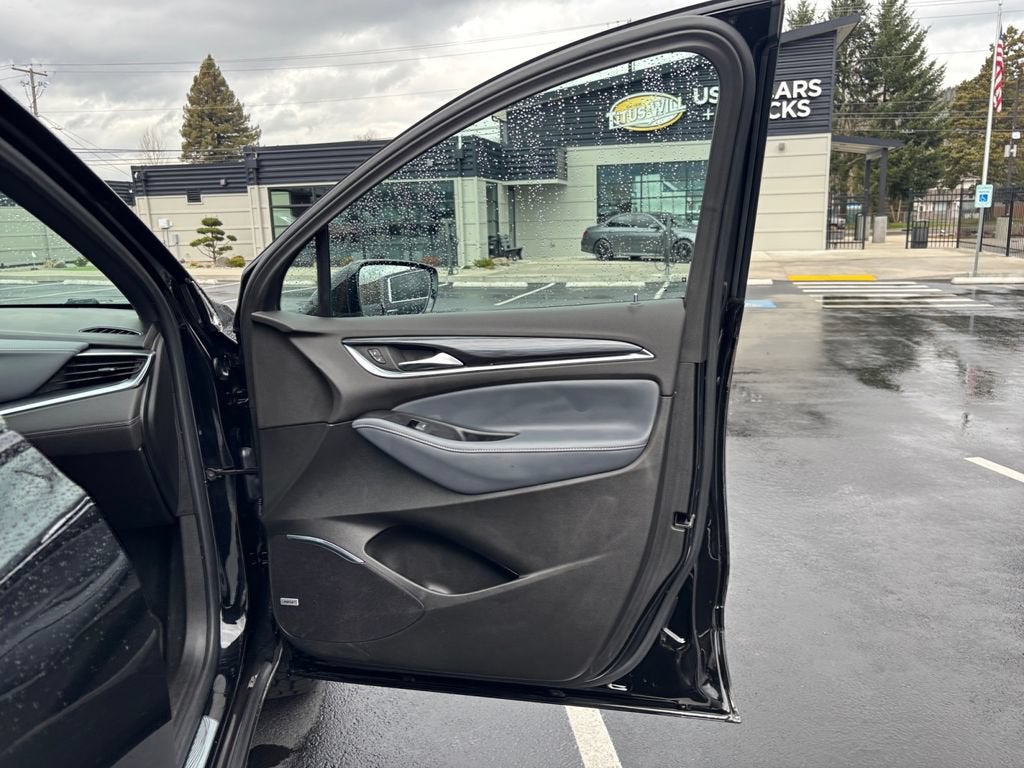 2023 Buick Enclave Premium