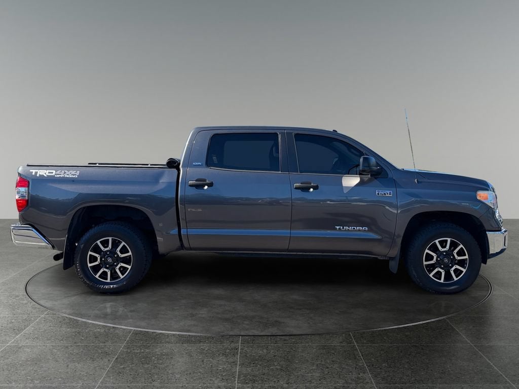 2015 Toyota Tundra 4WD Truck SR5