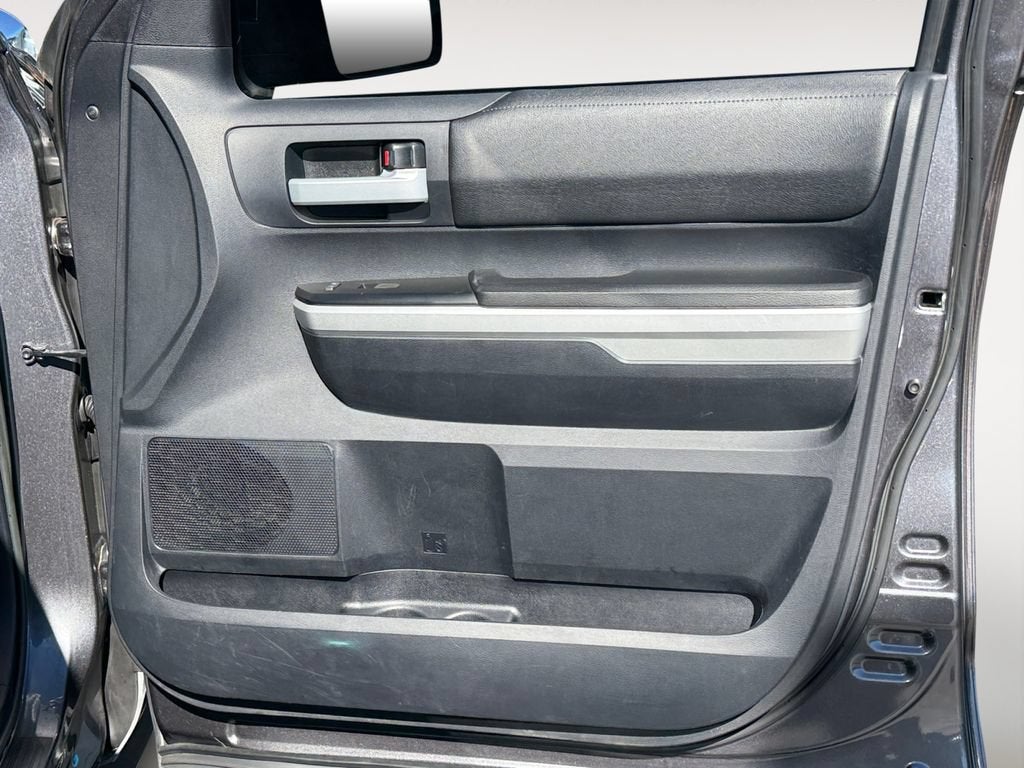 2015 Toyota Tundra 4WD Truck SR5