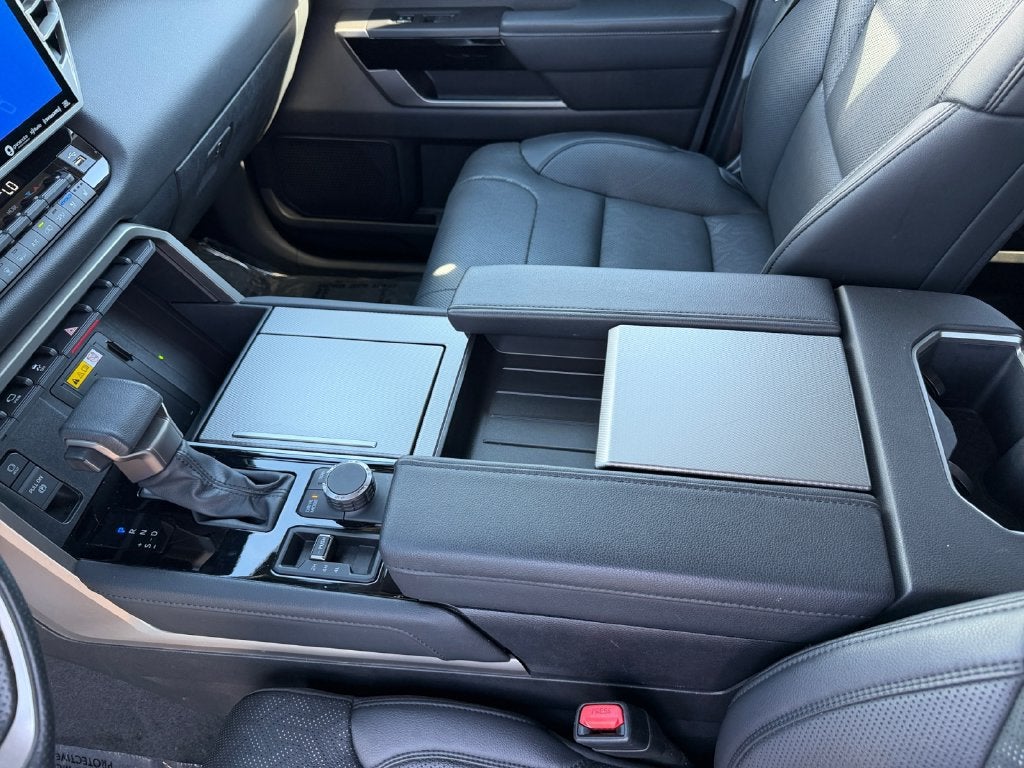2023 Toyota Sequoia SR5