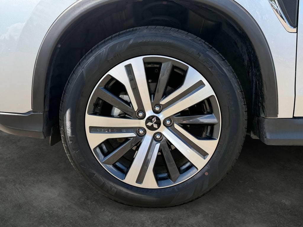 2025 Mitsubishi Outlander Sport S
