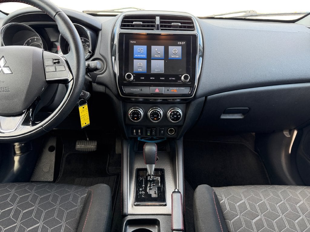 2025 Mitsubishi Outlander Sport S