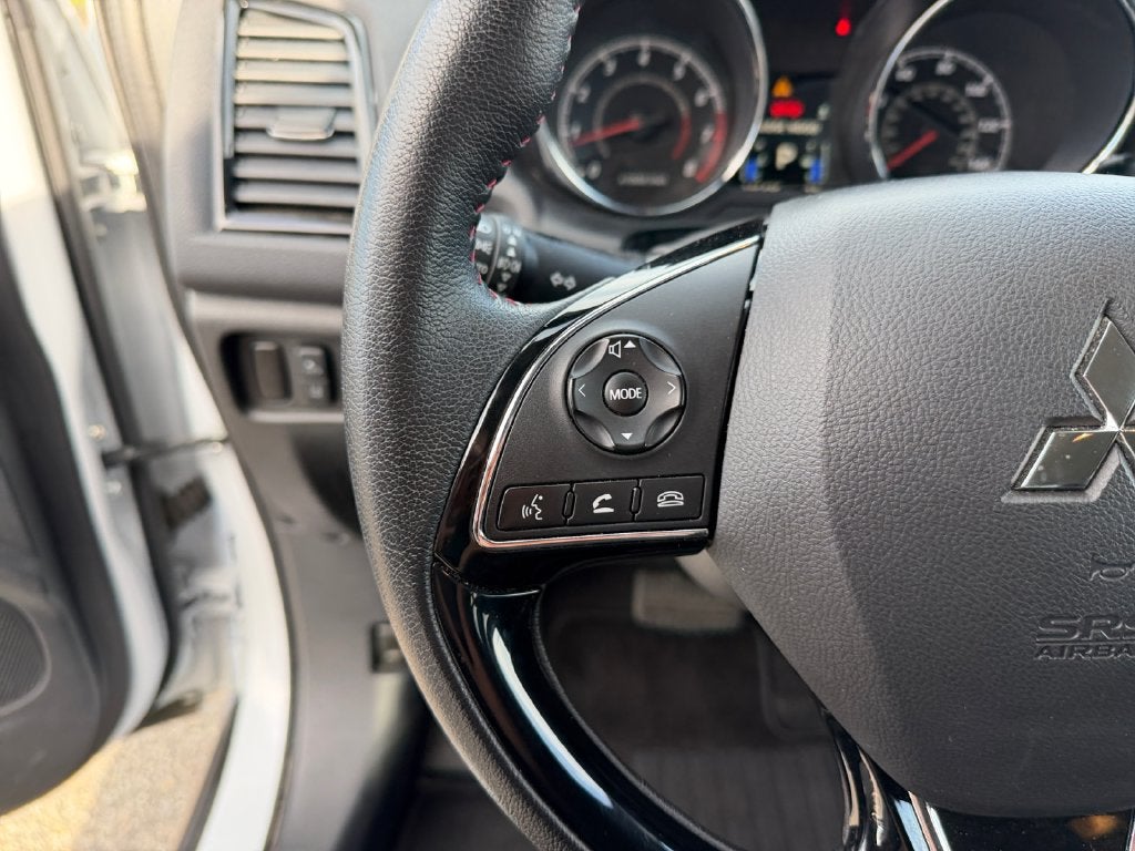 2025 Mitsubishi Outlander Sport S