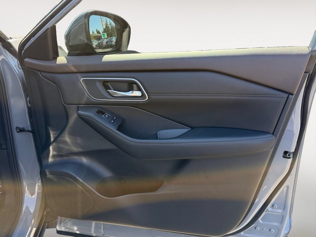 2023 Nissan Rogue Platinum Intelligent AWD