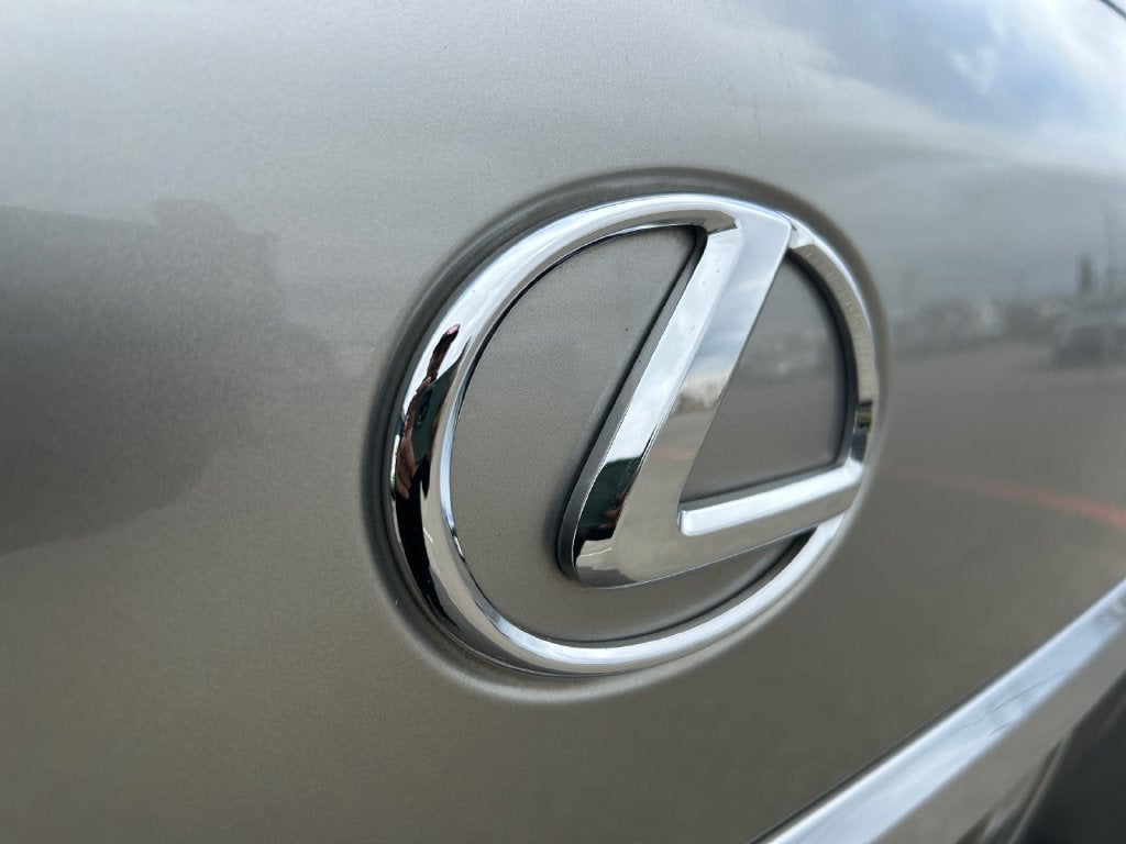 2021 Lexus LX LX 570