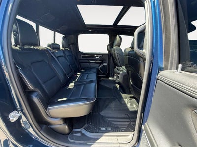 2021 RAM 1500 Laramie Crew Cab 4x4 5'7" Box