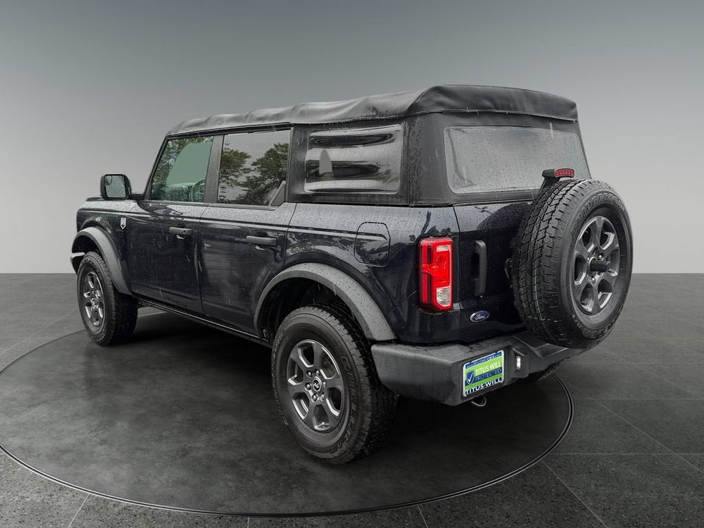 2021 Ford Bronco Base