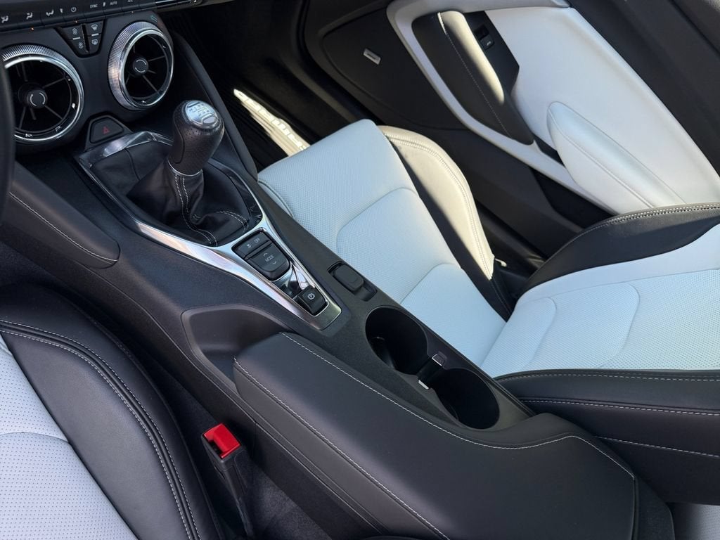 2024 Chevrolet Camaro 2LT