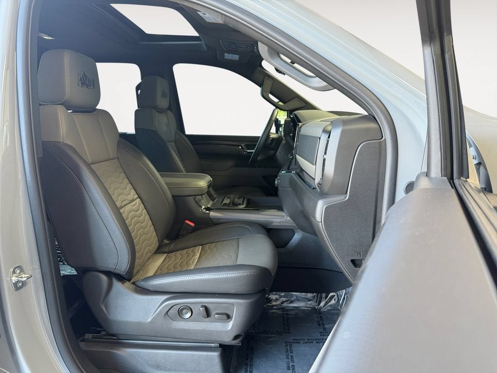 2025 Chevrolet Silverado 2500 HD ZR2