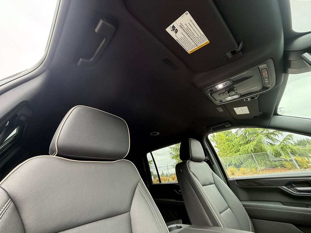 2025 GMC Yukon XL Elevation
