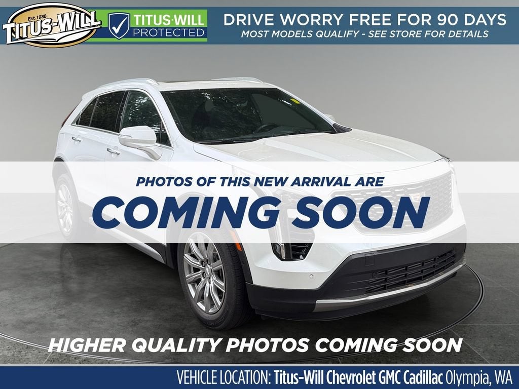 2023 Cadillac XT4 Premium Luxury