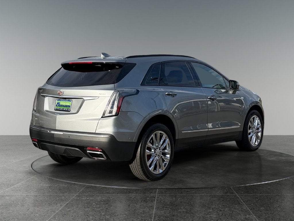 2023 Cadillac XT5 AWD Sport