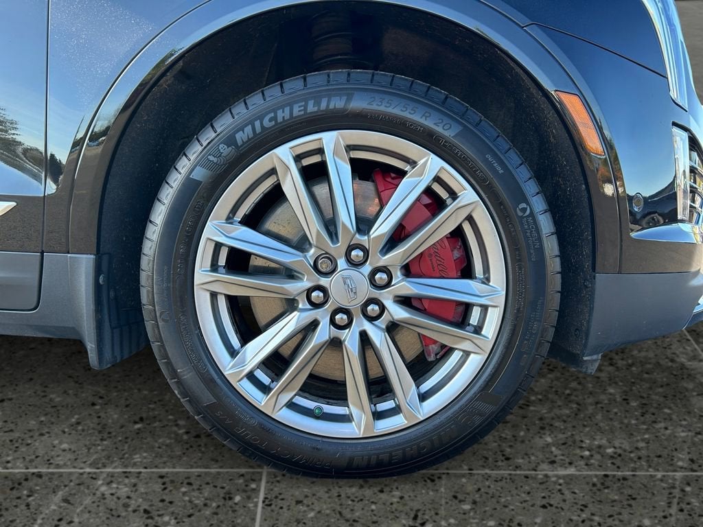 2025 Cadillac XT5 Sport