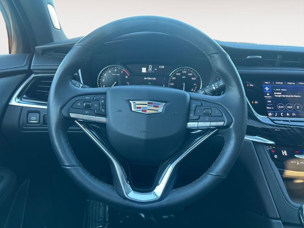 2025 Cadillac XT6 Premium Luxury