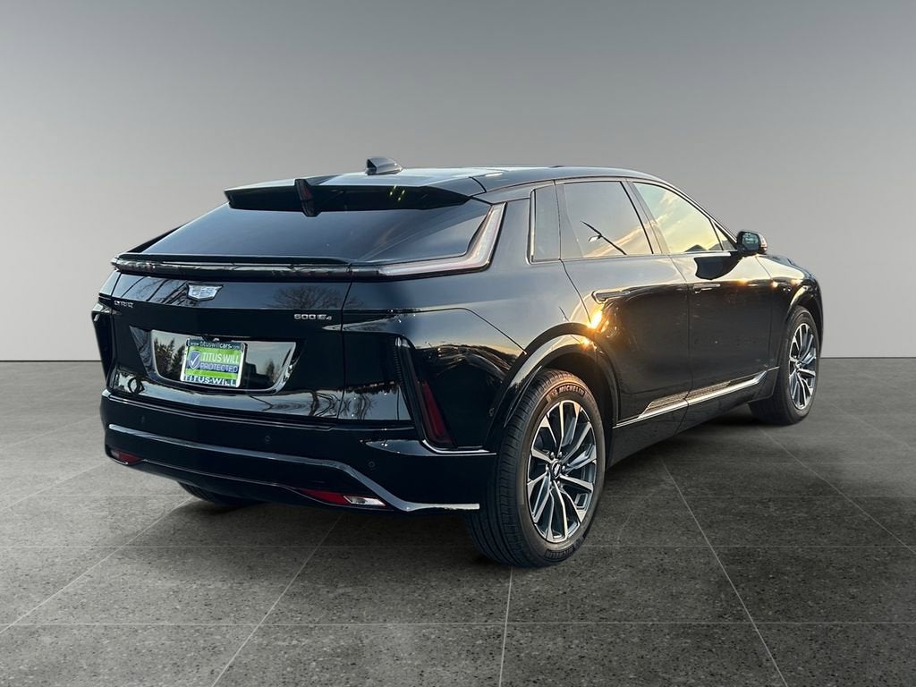 2025 Cadillac LYRIQ Sport 1