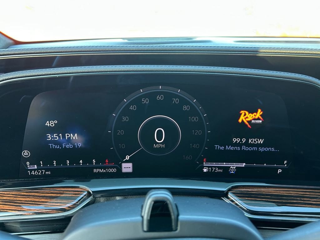 2024 Cadillac Escalade Premium Luxury