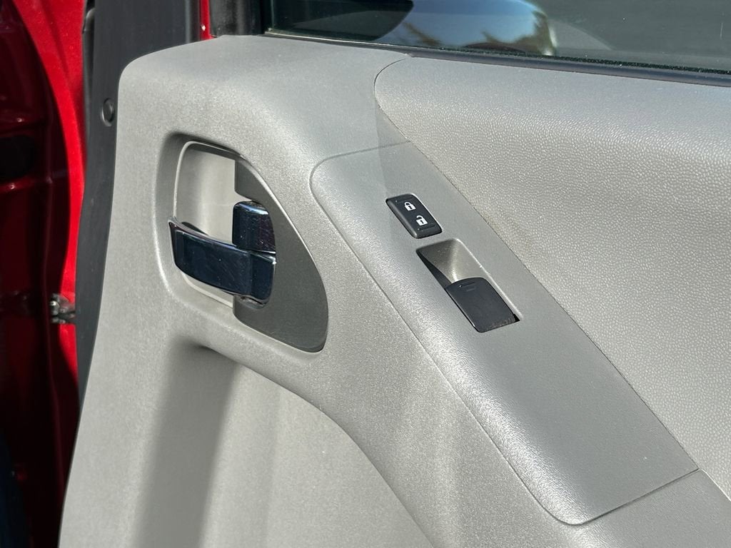 2012 Nissan Frontier SV