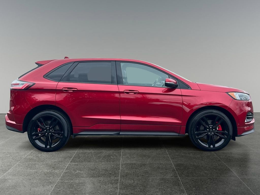 2020 Ford Edge ST