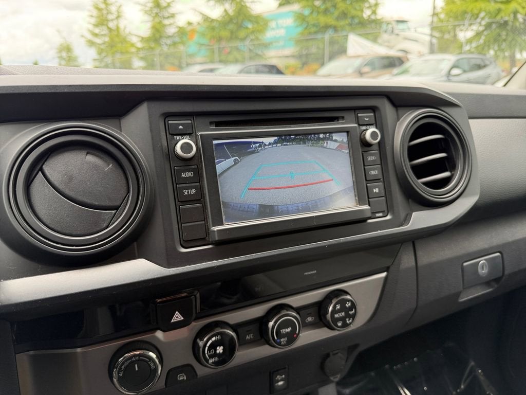 2017 Toyota Tacoma SR V6