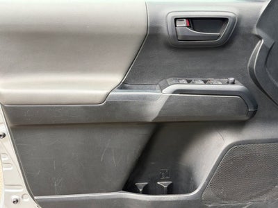 2017 Toyota Tacoma SR V6