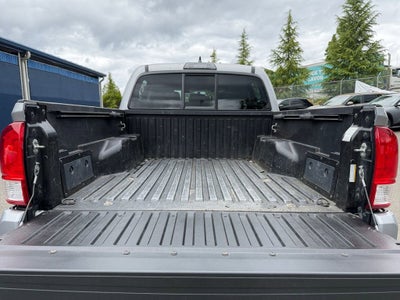 2017 Toyota Tacoma SR V6