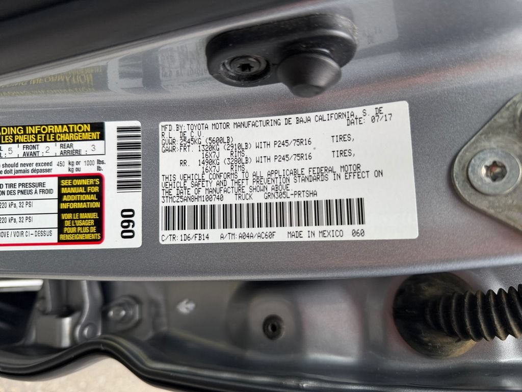 2017 Toyota Tacoma SR V6
