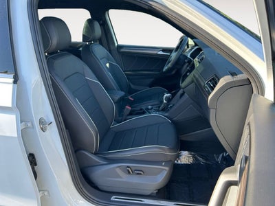 2024 Volkswagen Tiguan SEL R-Line