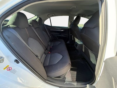 2018 Toyota Camry Hybrid LE