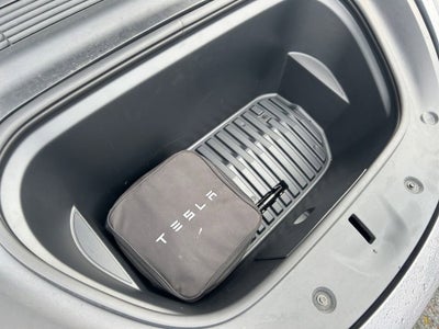 2025 Tesla Model Y Performance