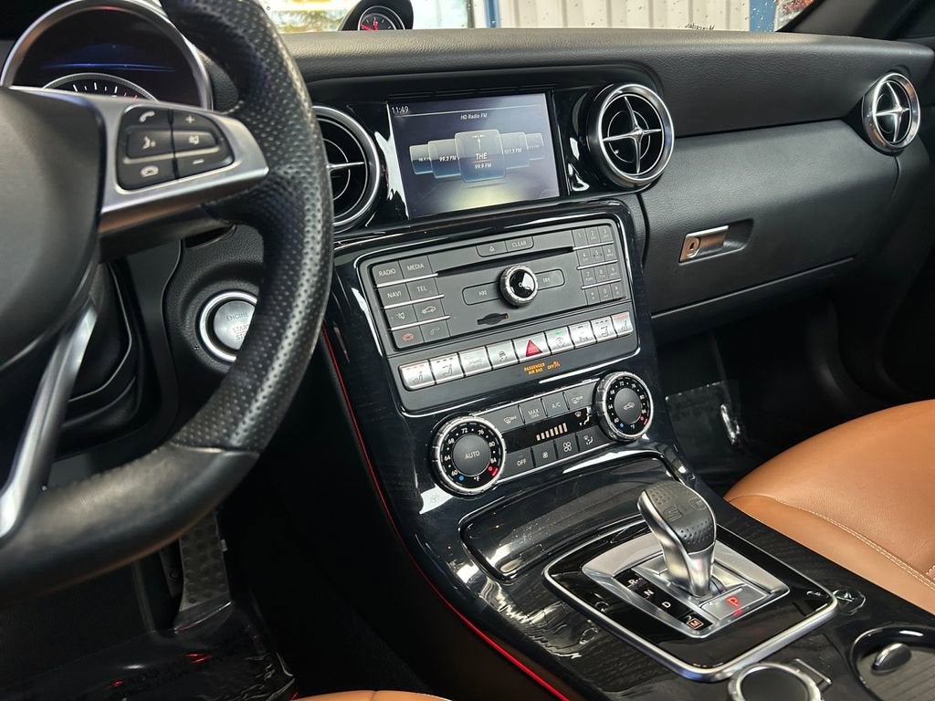 2019 Mercedes-Benz SLC SLC 300