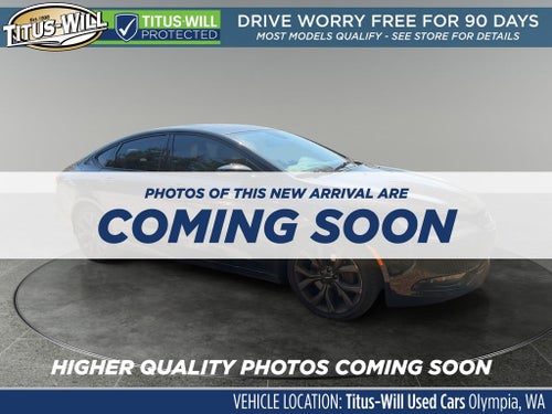2015 Chrysler 200 S