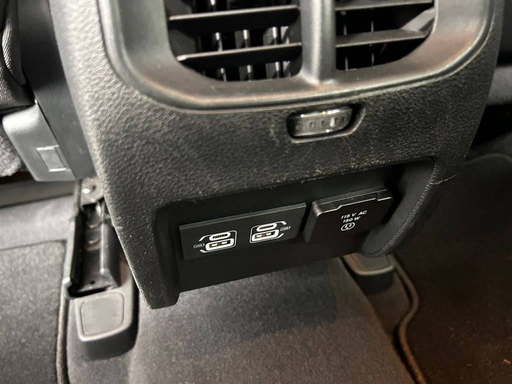 2023 Jeep Cherokee Altitude