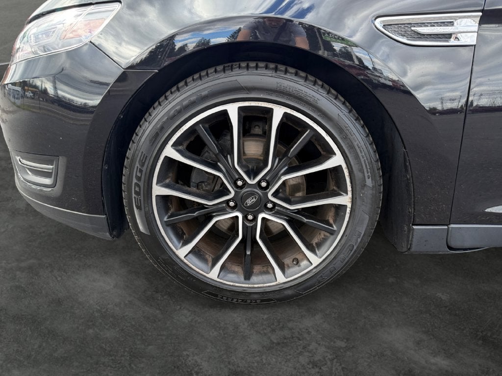 2019 Ford Taurus Limited