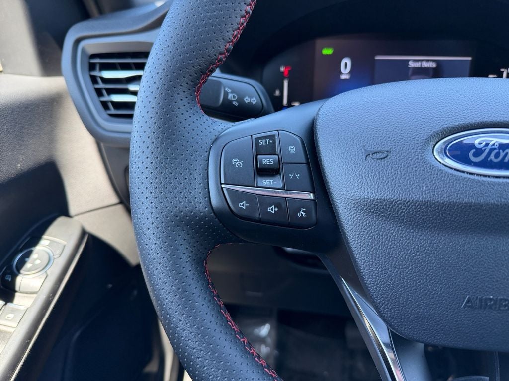 2025 Ford Escape Hybrid ST-Line Select
