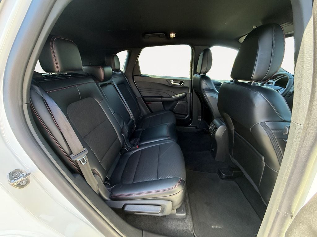 2025 Ford Escape Hybrid ST-Line Select