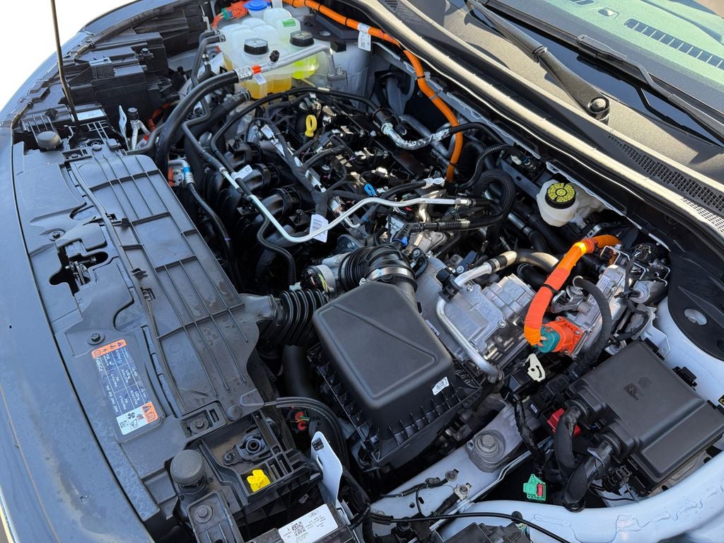 2025 Ford Escape Hybrid ST-Line Select