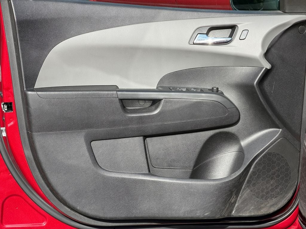 2016 Chevrolet Sonic LT
